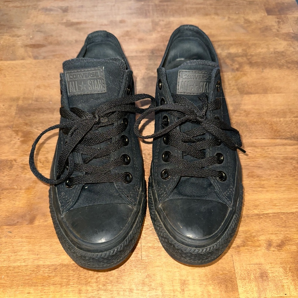 Converse Low Top Shoes